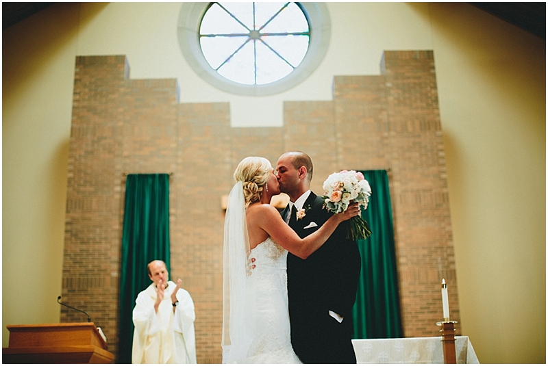 wpid-Pinkandgoldglitterwedding_0074-2015-01-5-09-48.jpg
