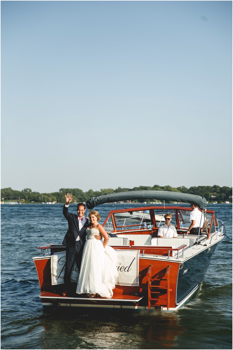 wpid-lakeminnetonkawedding_0478-2015-08-14-06-491.jpg