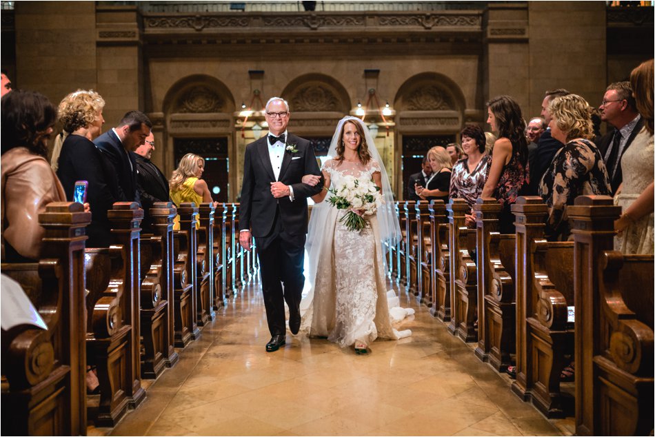 Basilica_Minneapolis_Wedding_0409.jpg