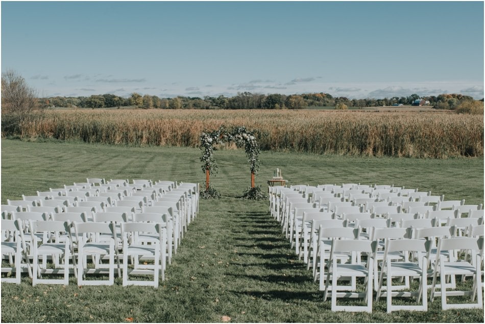 Minnesota farm wedding, horse wedding, MN wedding planner