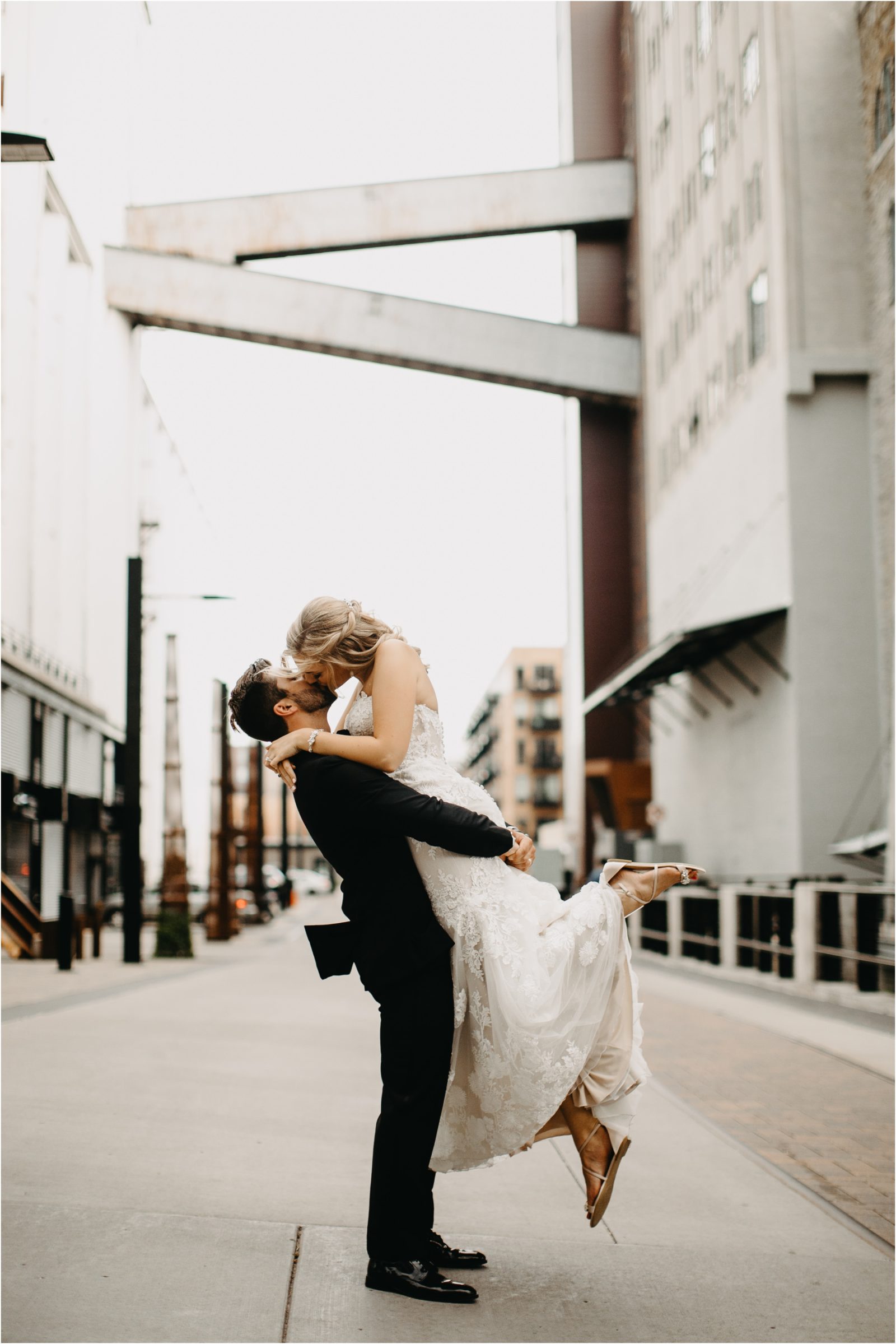 Minnesota- Machine-Shop-Wedding_0180.jpg
