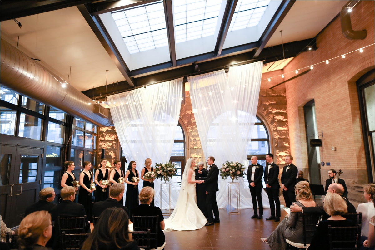 Minnesota+Winter+Wedding_0527.jpg