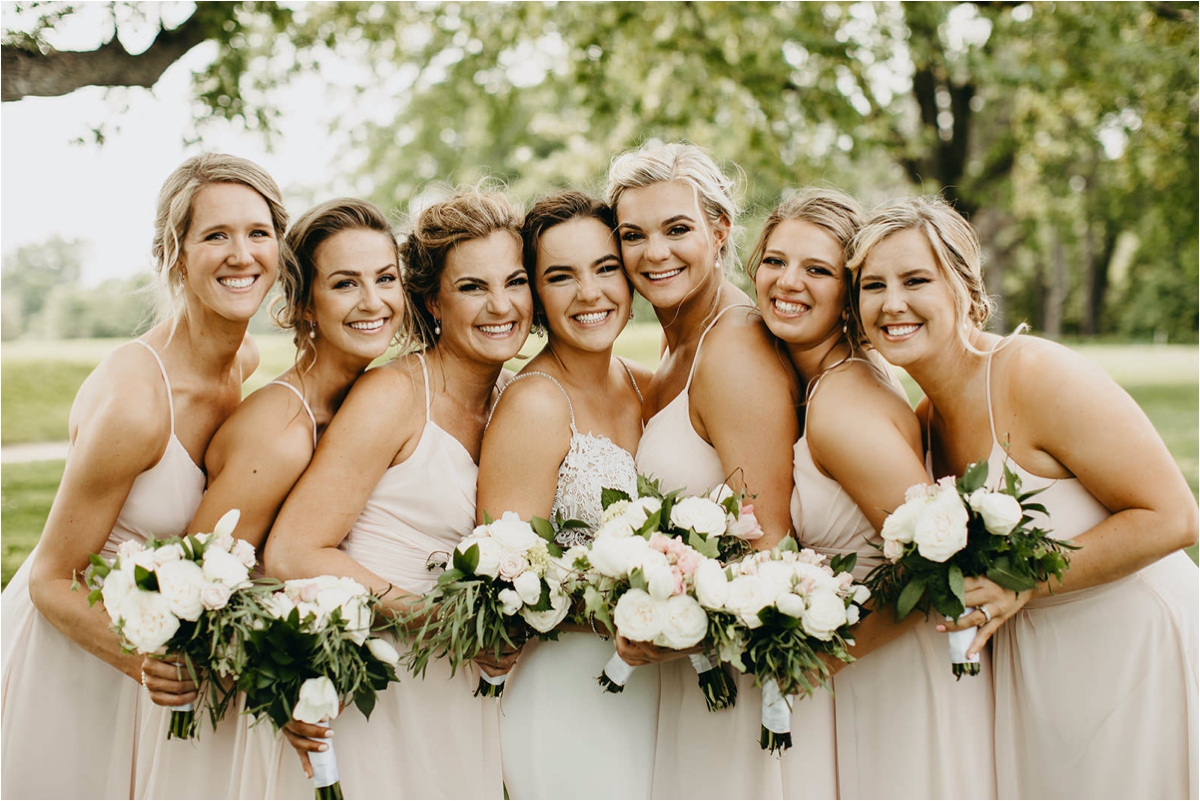 Outdoor+Minikahda+Club+Wedding_0386.jpg