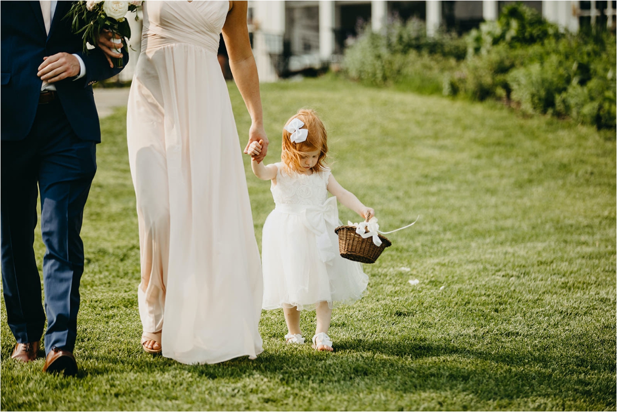 Outdoor+Minikahda+Club+Wedding_0395.jpg