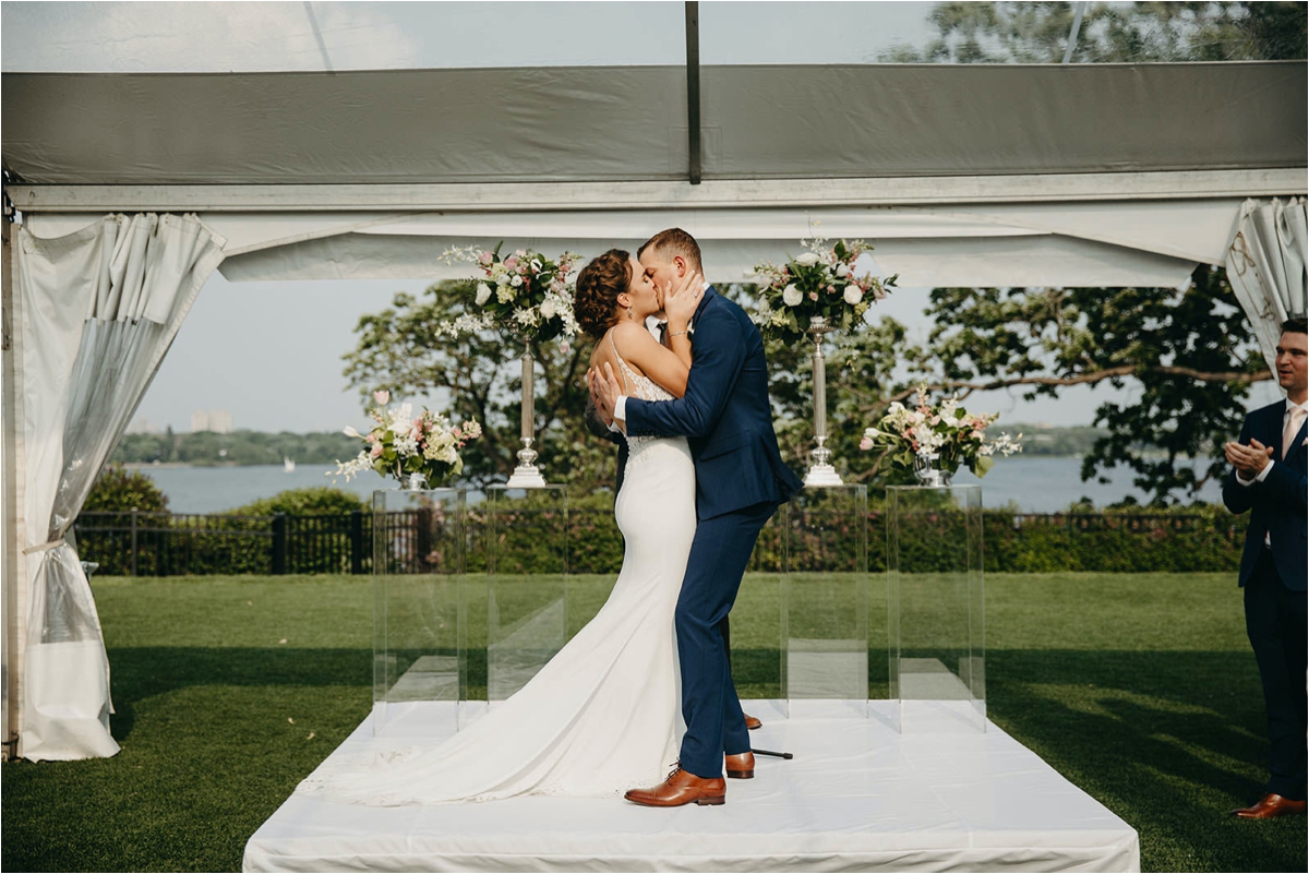 Outdoor+Minikahda+Club+Wedding_0404.jpg