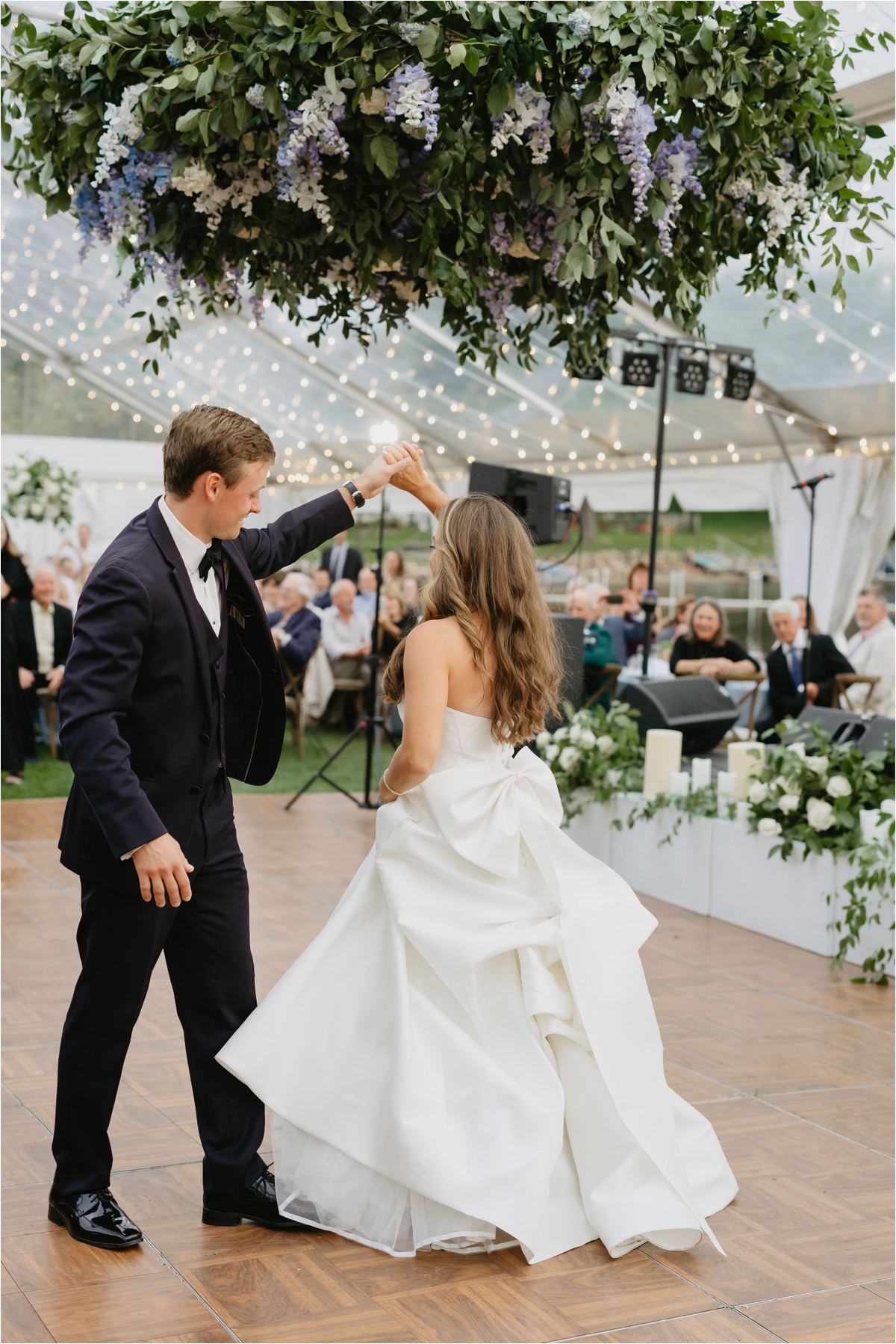 White_Bear_Yacht_Club_Wedding_0670.jpg