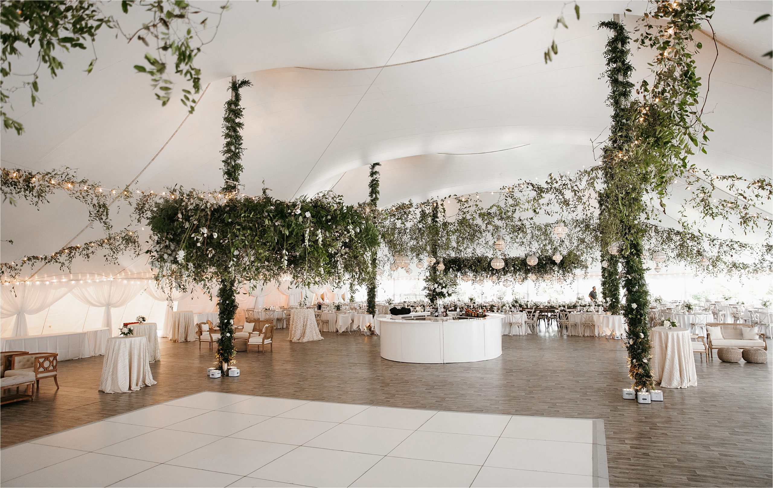 Minnesota_Tent_Wedding_0743.jpg