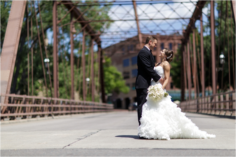 Aria_Minneapolis_wedding_0315.jpg