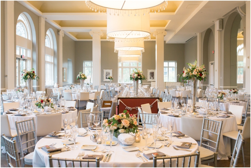 Calhoun_Beach_Club_Wedding_0018.jpg