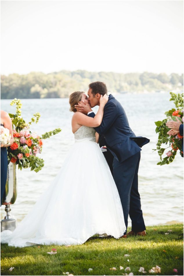 Lake_Minnetonka_Wedding_0186.jpg