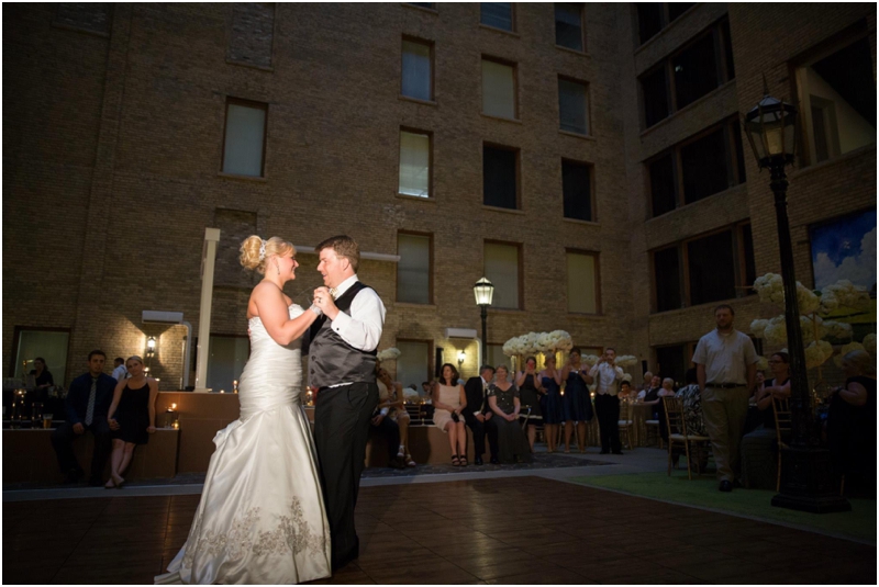 Minneapolis_Wedding_0518.jpg