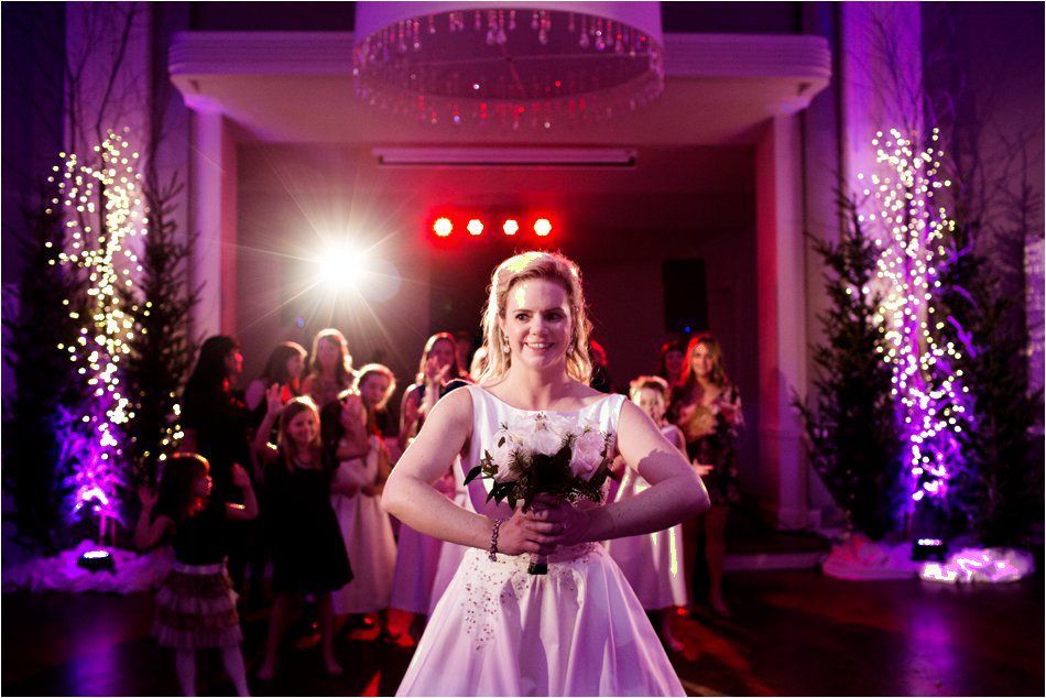 Minnesota_Winter_Wedding_0392.jpg