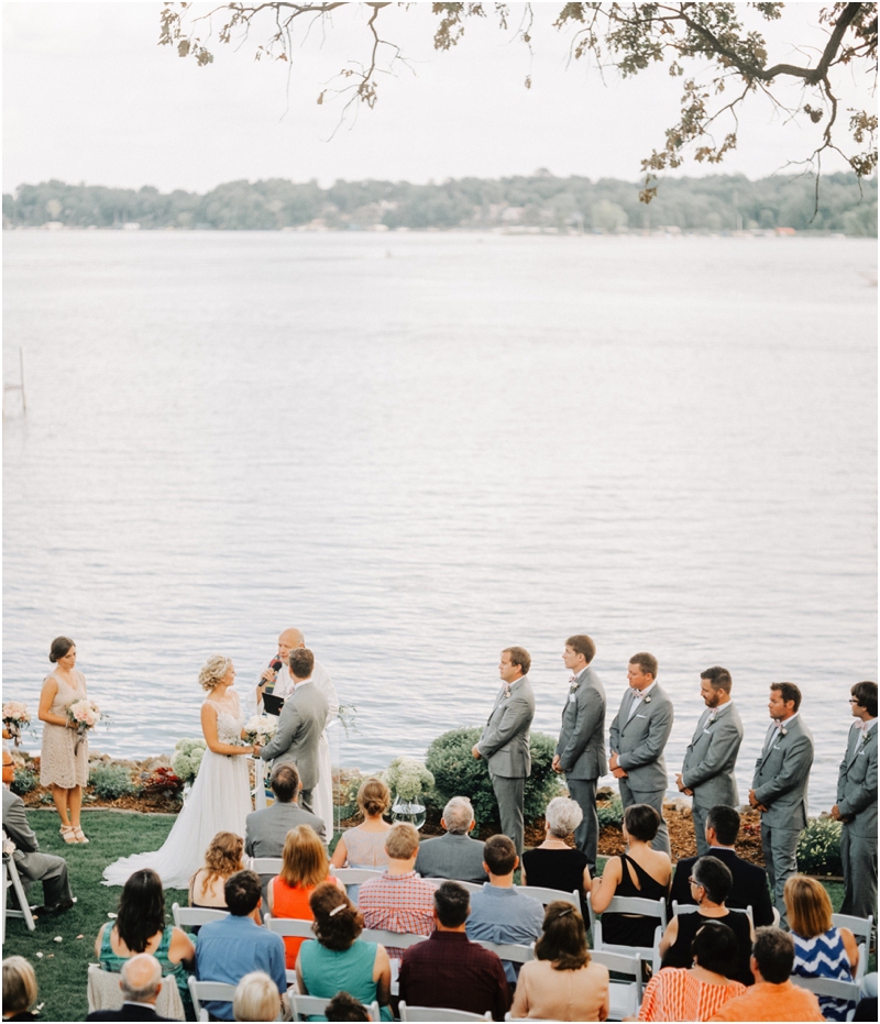 MinnesotaTentWedding_0426.jpg